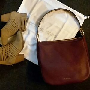 Raven Michael Kors shoulder hand bag